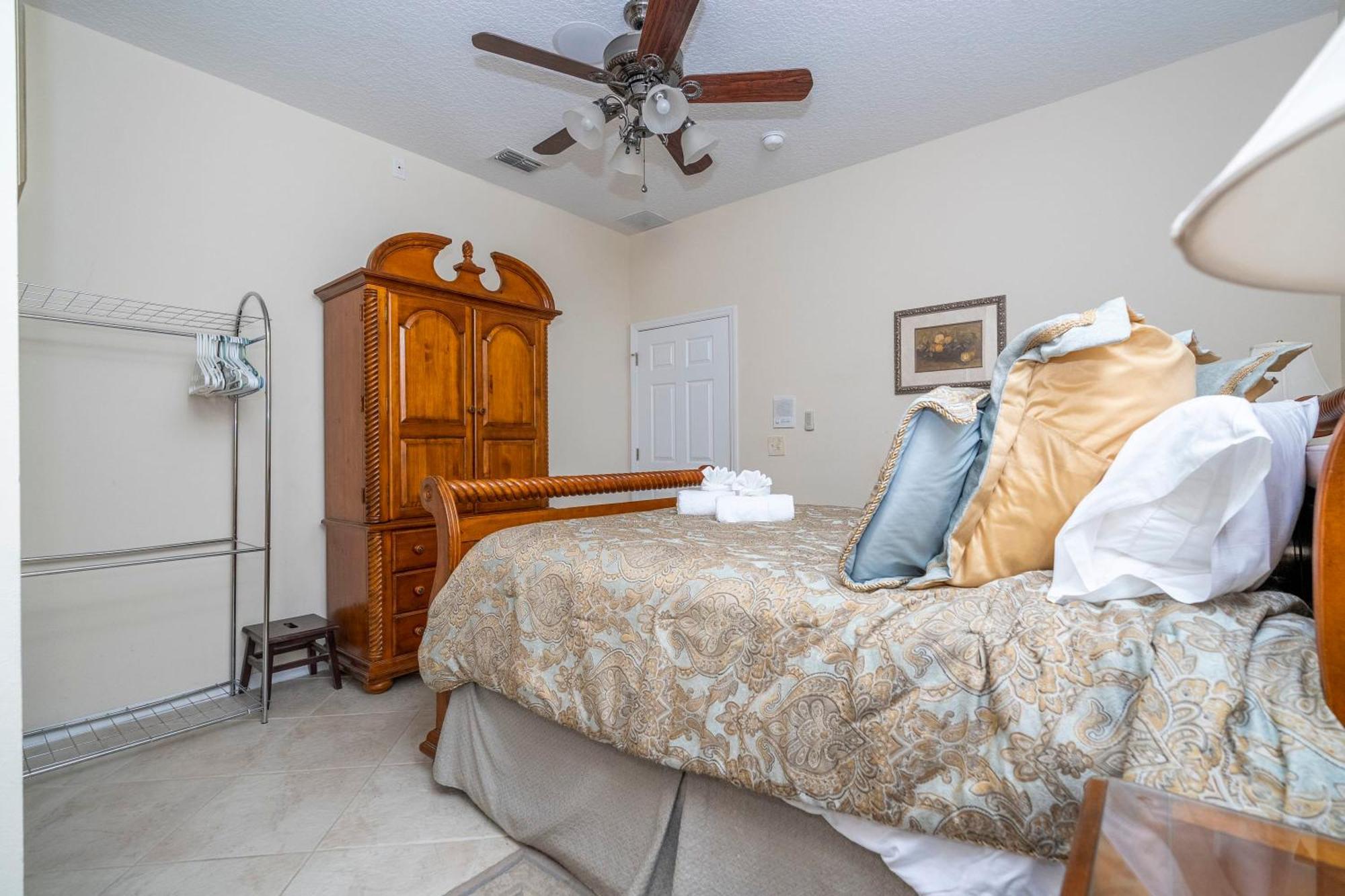 Waterslide 6 Bed Lux Emerald Island Villa Kissimmee